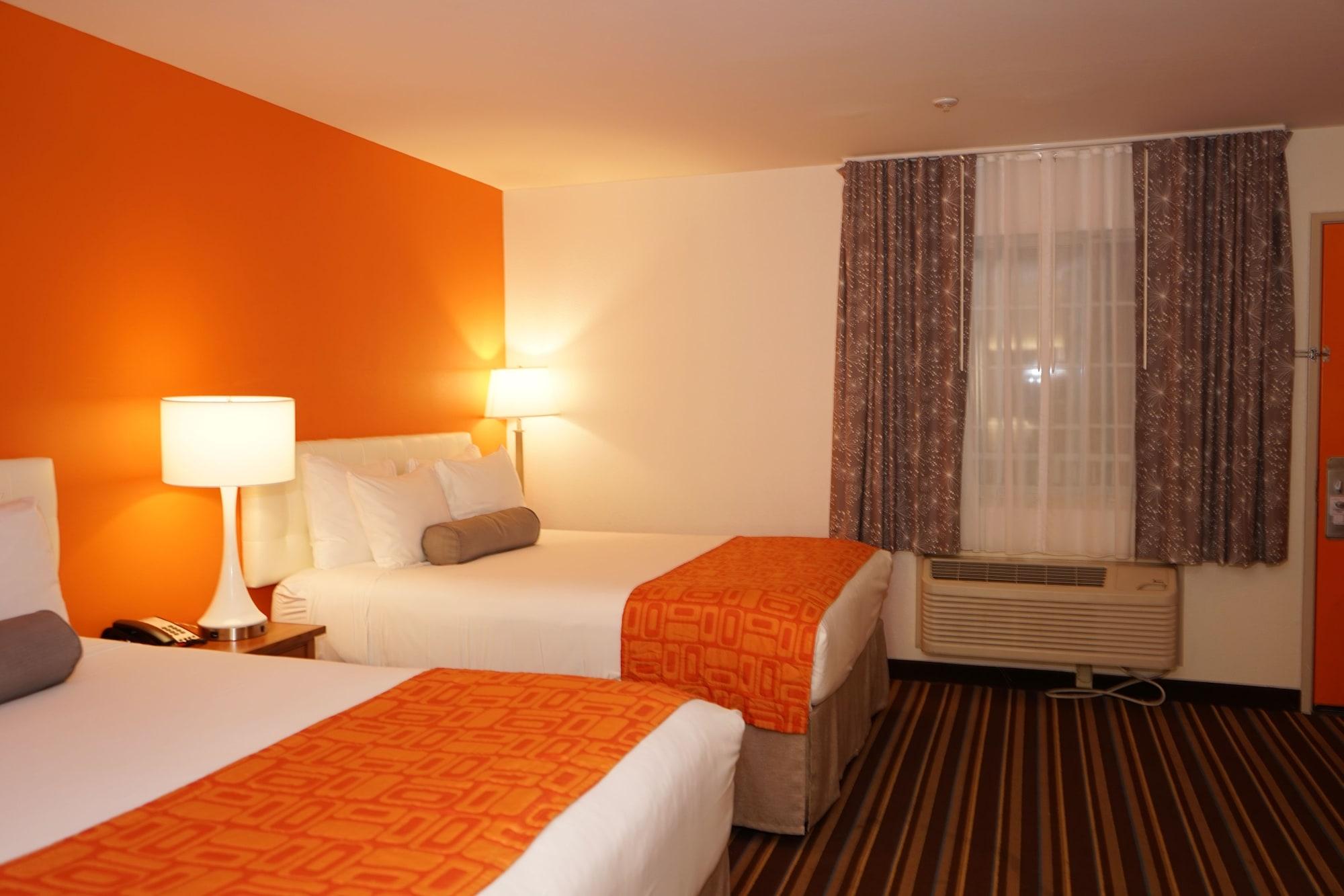 Howard Johnson By Wyndham Salinas Buitenkant foto