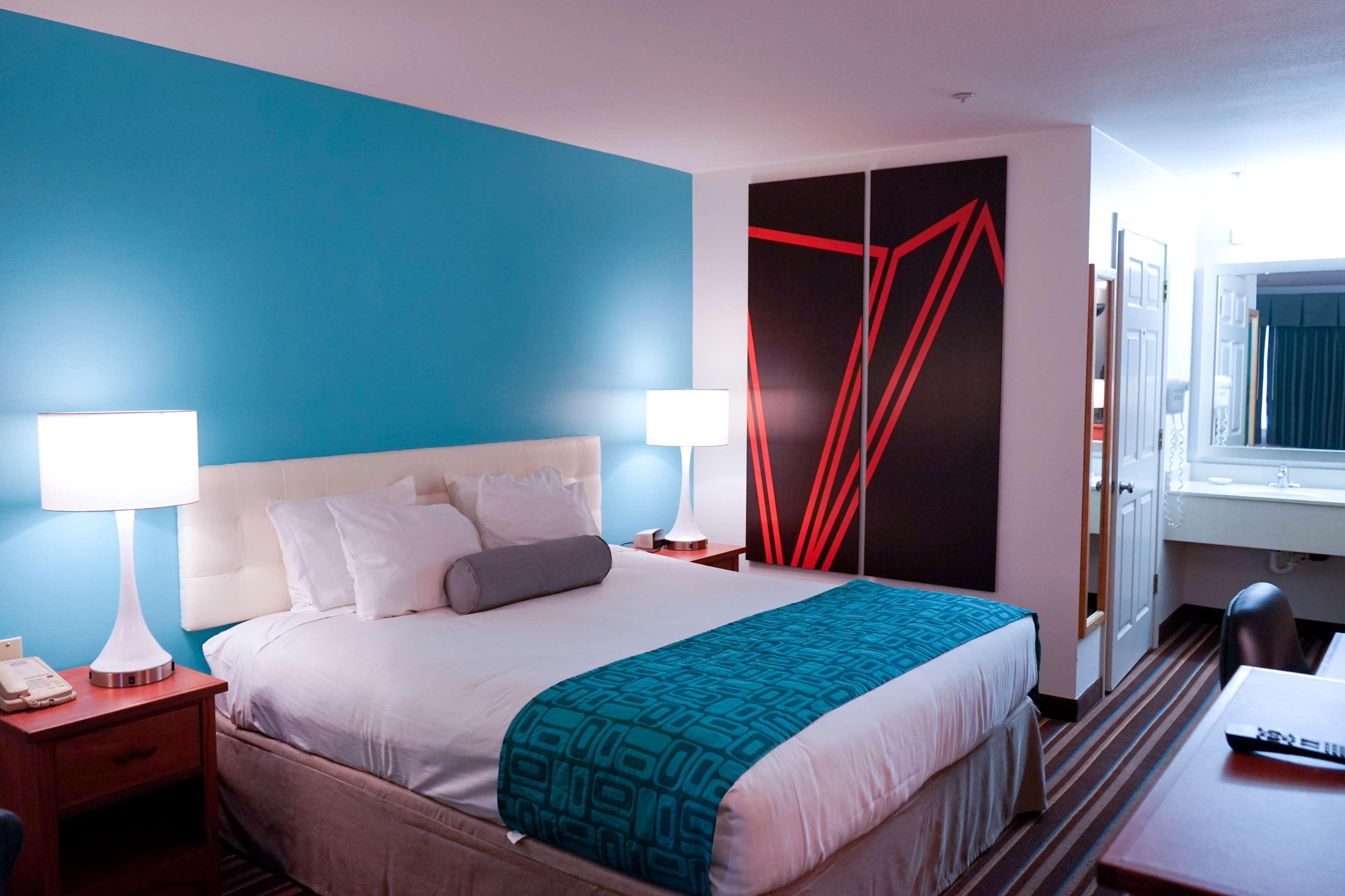 Howard Johnson By Wyndham Salinas Buitenkant foto