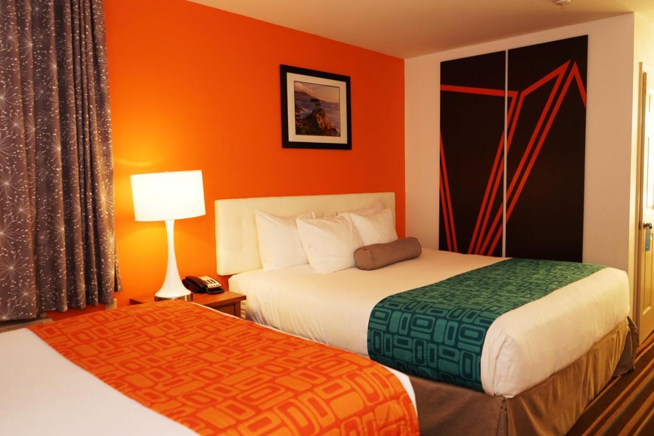 Howard Johnson By Wyndham Salinas Buitenkant foto